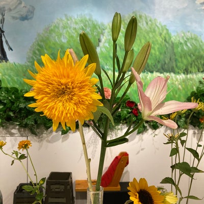 2023/08/20にたれが投稿した、Flower Wall MONEの商品の写真