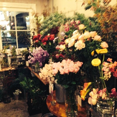 2014/11/22にsachio77が投稿した、花屋カドゥ（ｃａｄｅａｕｘ）の店内の様子の写真