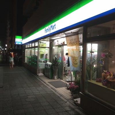 2015/05/29に問屋町池美屋クリーニング店が投稿した、ファミリーマート　日進町店の外観の写真