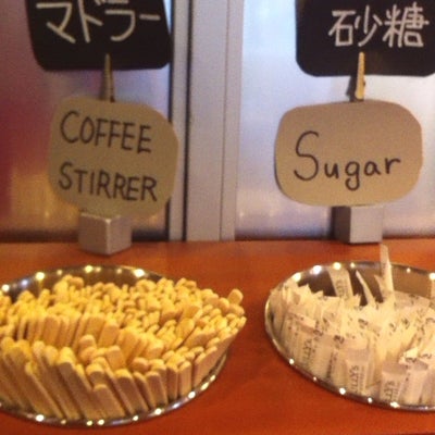 2015/07/10に投稿された、タリーズコーヒー新宿小滝橋通り店の店内の様子の写真