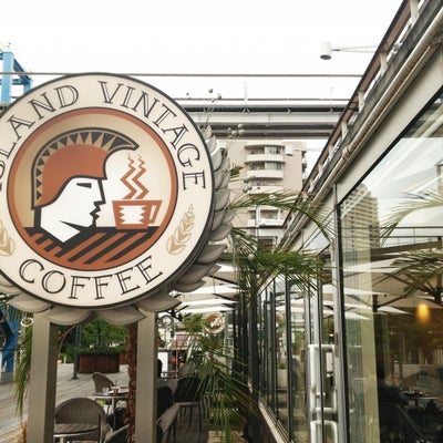 2018/06/09にスフレが投稿した、アイランド・ヴィンテージコーヒー　台場店の外観の写真