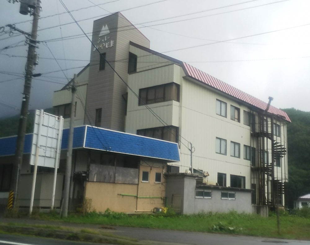 シャレーみやじま