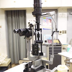 2013/01/24にA i r 鍼灸院・接骨院が投稿した、丸の内中央眼科診療所の店内の様子の写真