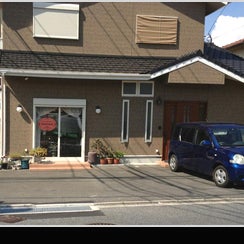 2013/04/12にyotsumotoが投稿した、ヘアギャラリーかおりのお店の外観の写真