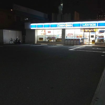 2021/11/02にりゅうが投稿した、ローソン　内環吹田芳野町店の外観の写真