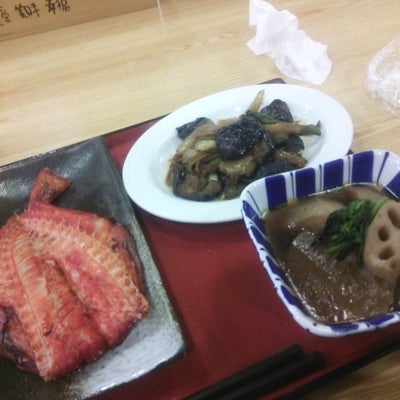 2014/02/28にビクトル鷹が投稿した、札幌白石食堂の料理の写真