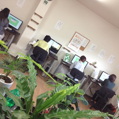2014/05/27にミアモーレ六本木が投稿した、やさしいパソコン教室の店内の様子の写真