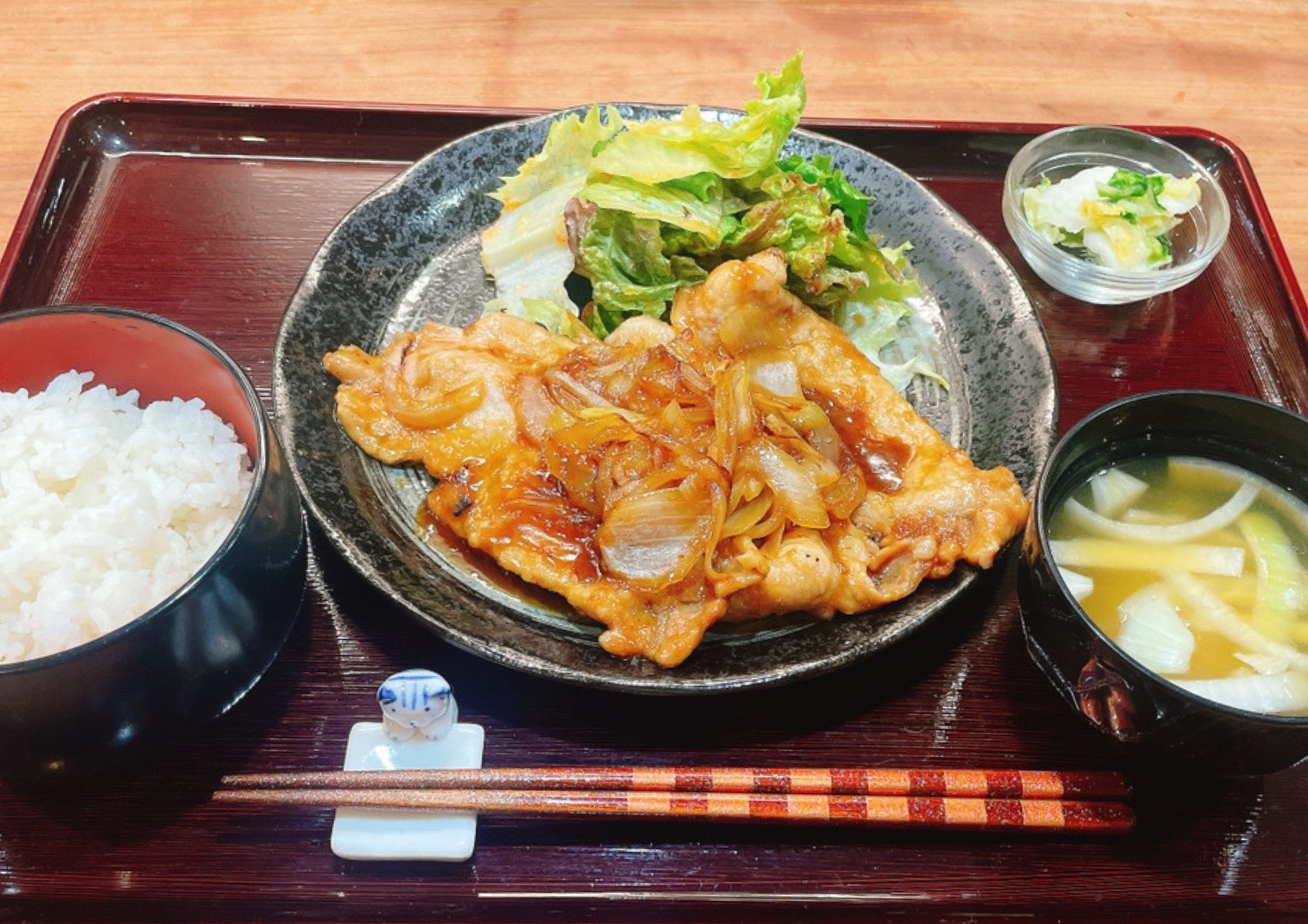 酒処　大の特製！生姜焼き定食の写真