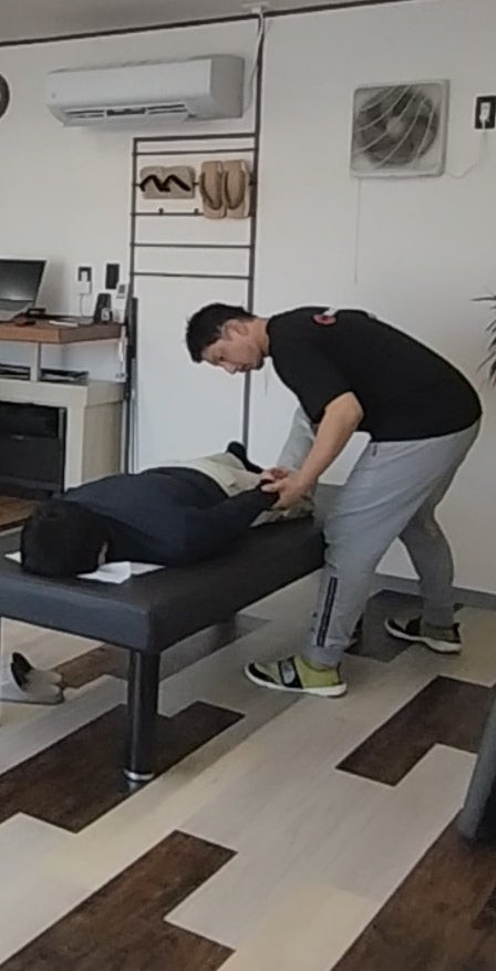 腰痛・膝痛専門～小波津式整体【紀の川市】整体家suuの全身調整の写真