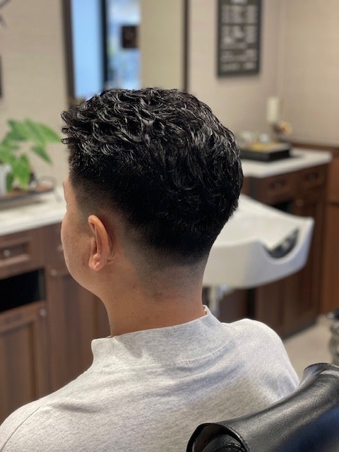 Barbershop MATSUNAGAのパーマ（ロット巻）の写真