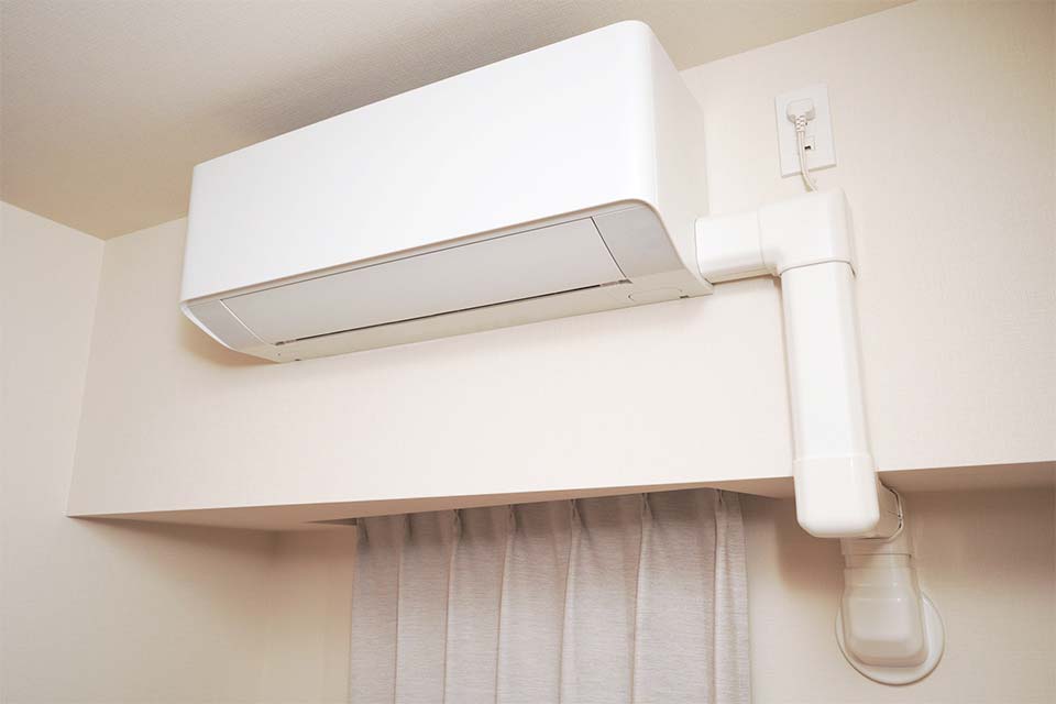 我狼電設の室内・室外配管カバーの写真