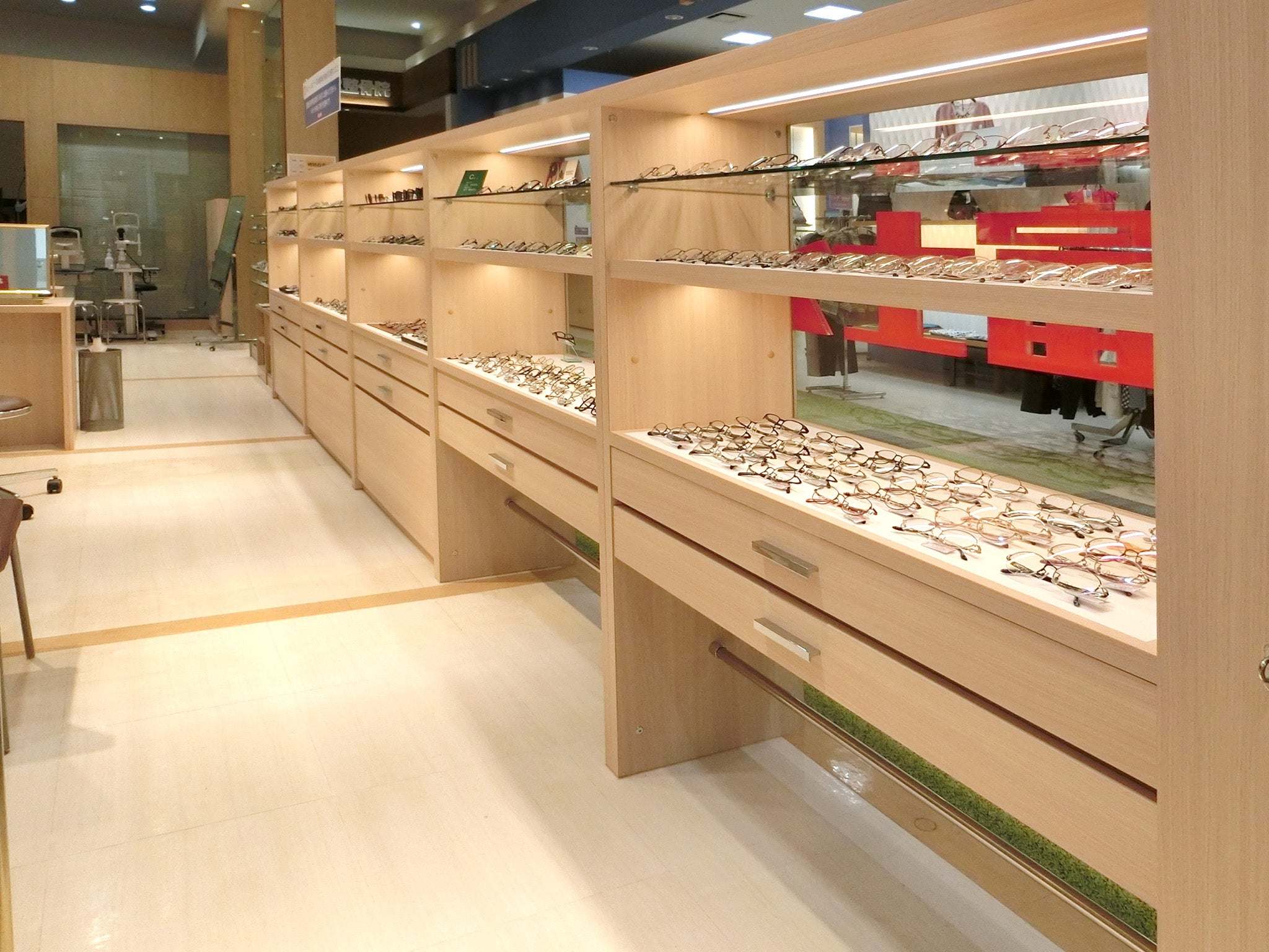 富士メガネ イオン札幌苗穂店