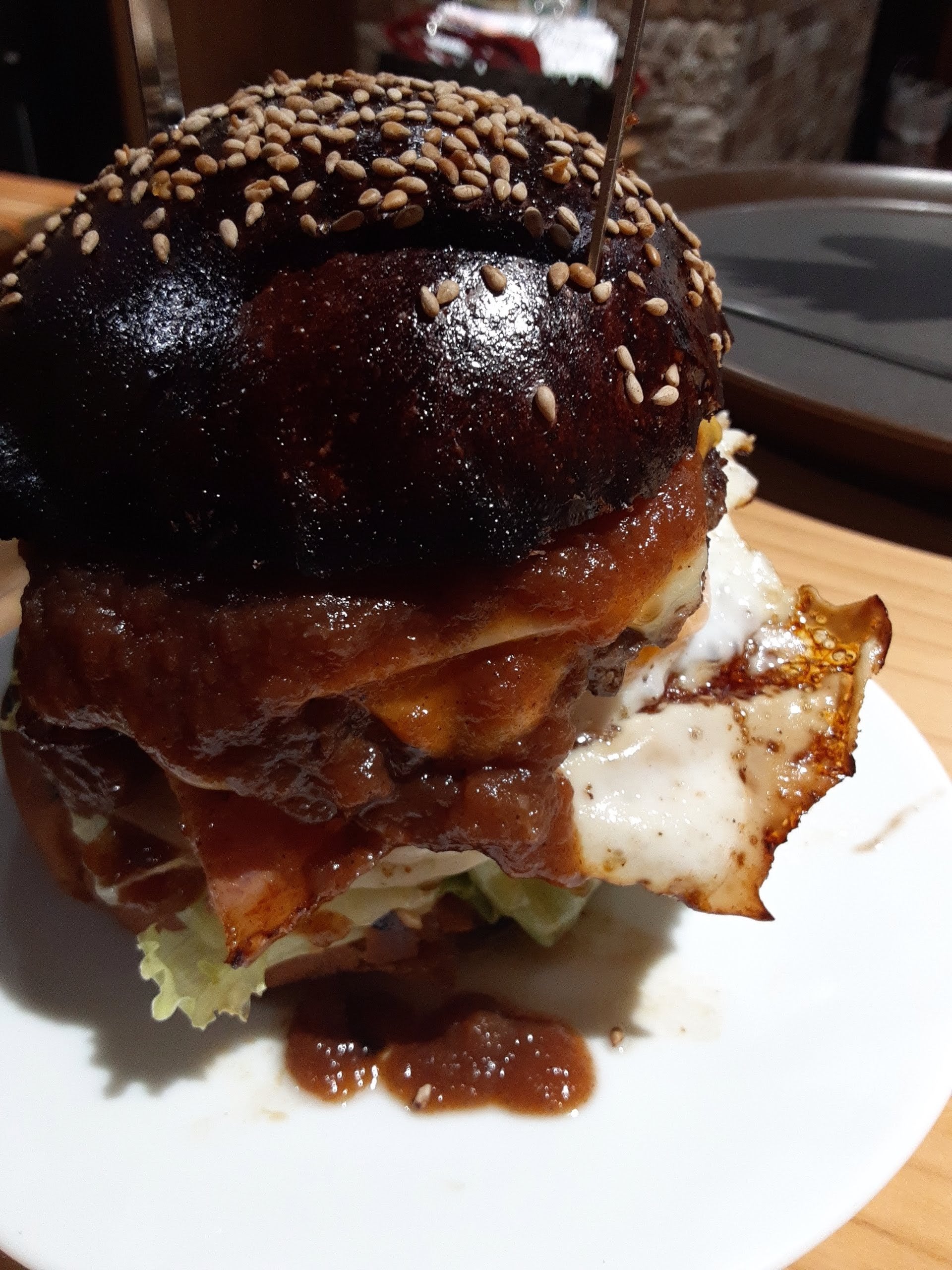 炉端おあしすのハンバーガーの写真