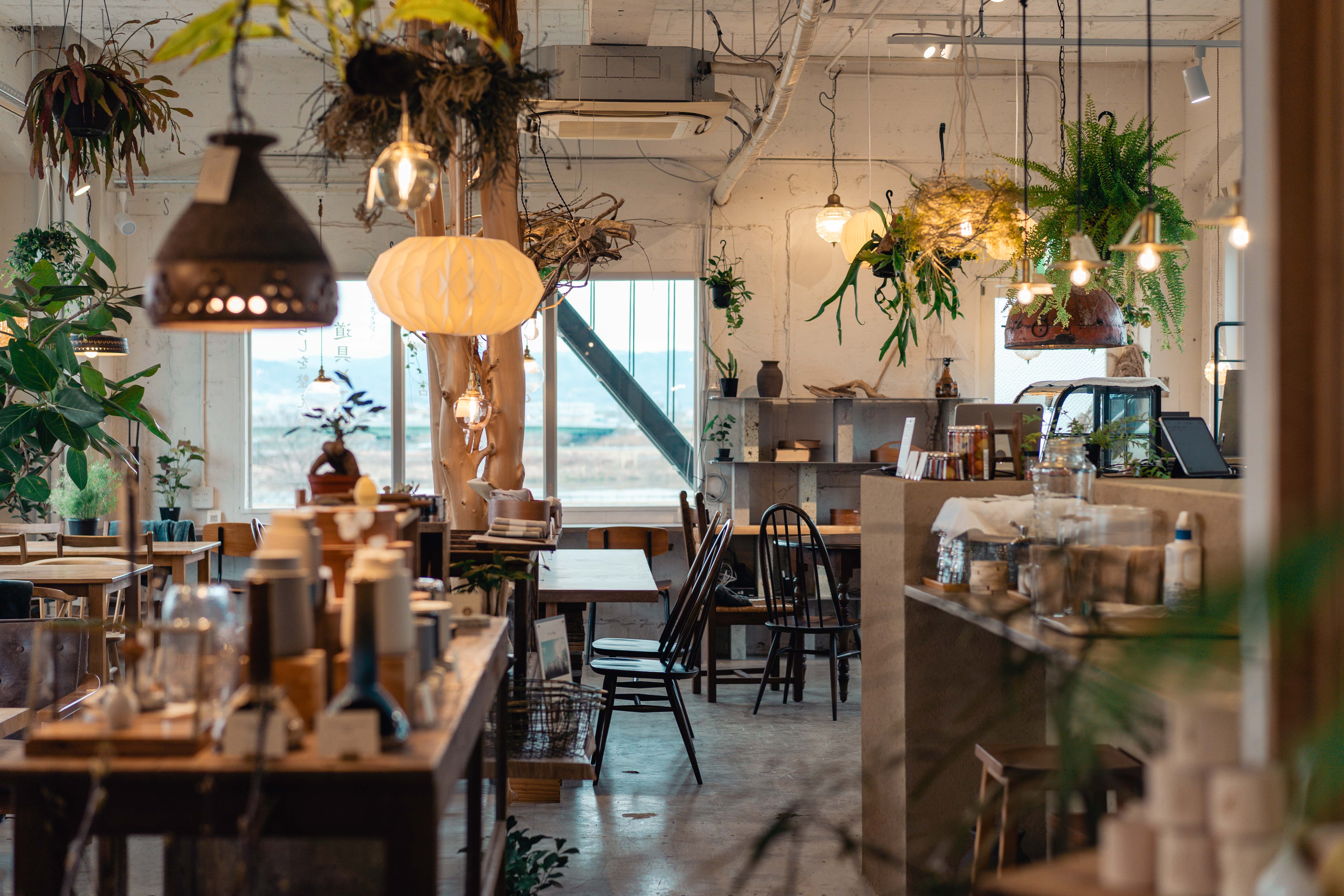 道具と美味しいごはんのお店「green商店」です。の写真