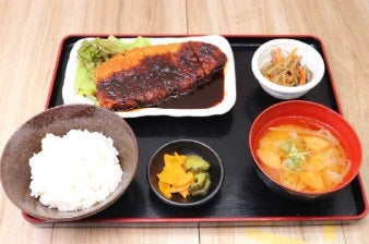 屋台居酒屋大阪満マルＪＲ野田店の味噌カツ定食の写真