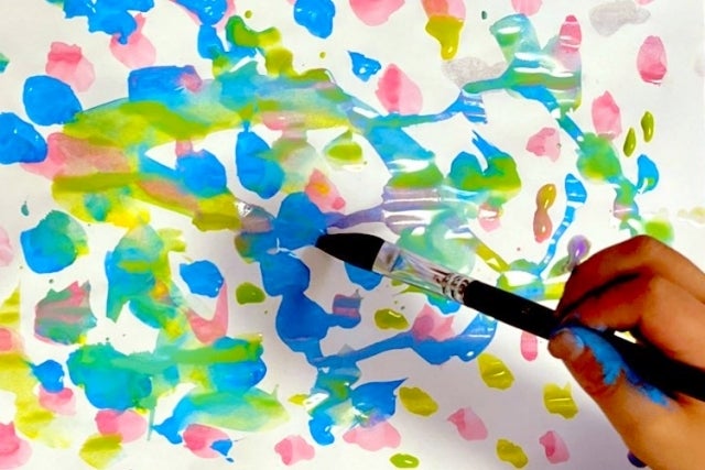 オオカミの家 お絵描き教室の年少〜年長の写真