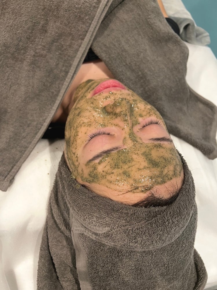 脱毛・ピーリングサロンM  の陶肌トリートメント⭐︎シワ・たるみにアプローチの写真