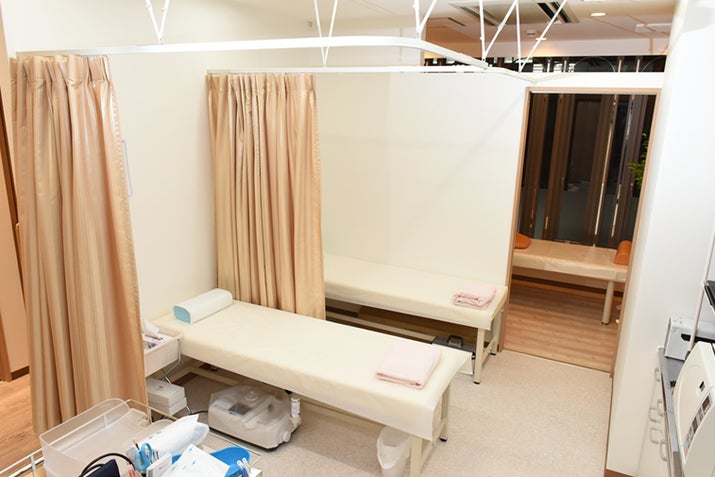 しみず骨粗鬆症・整形外科クリニックの紹介写真_1枚目