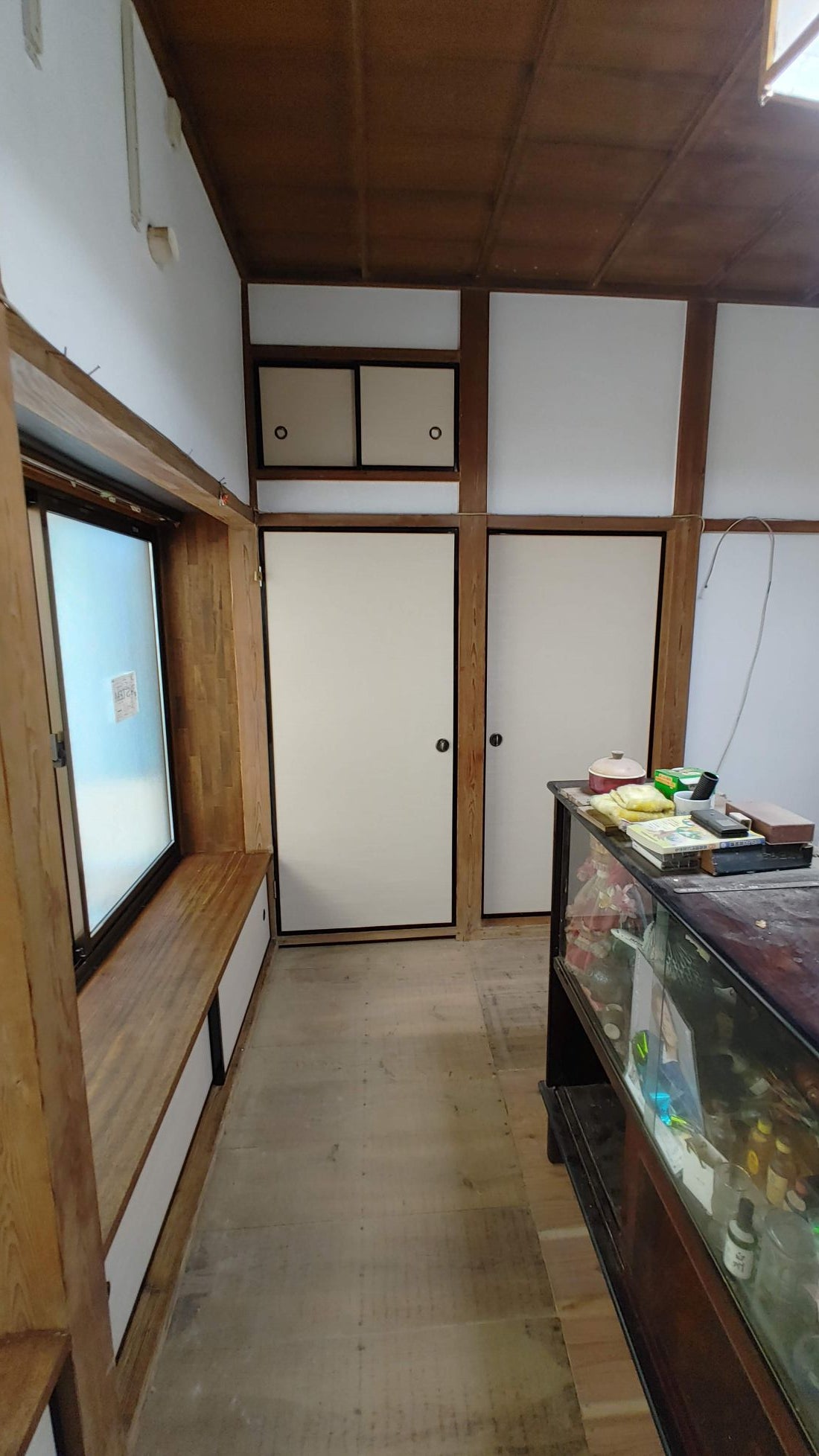 襖の張替えと地袋襖の新規製作と取付けの写真