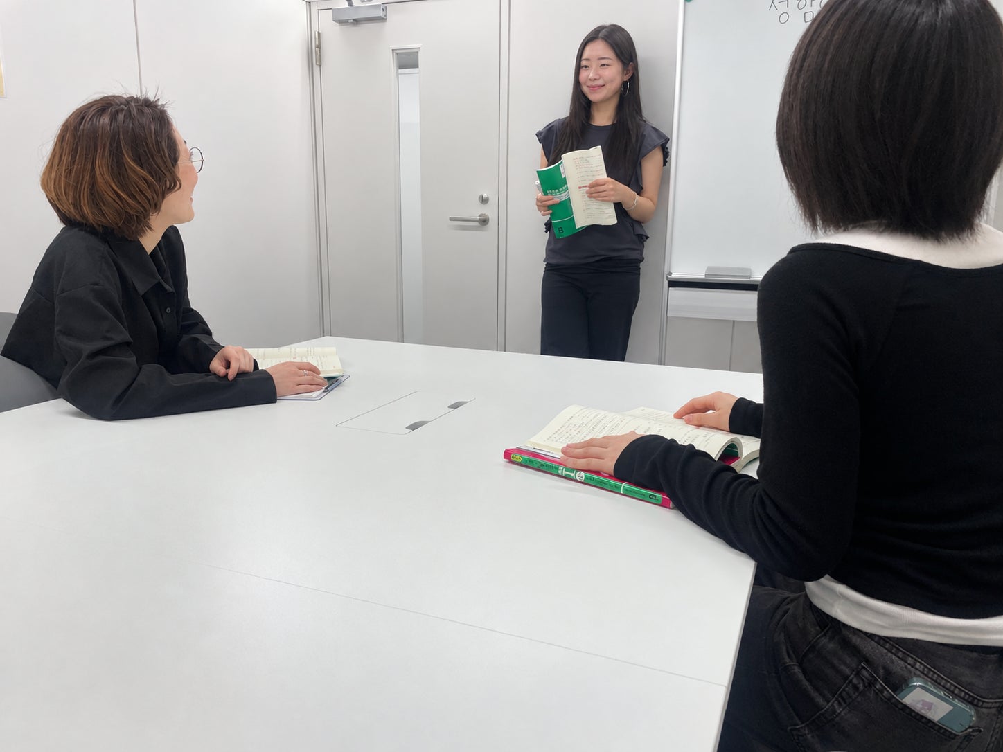 韓国語会話教室 Frenzzのグループレッスンの写真