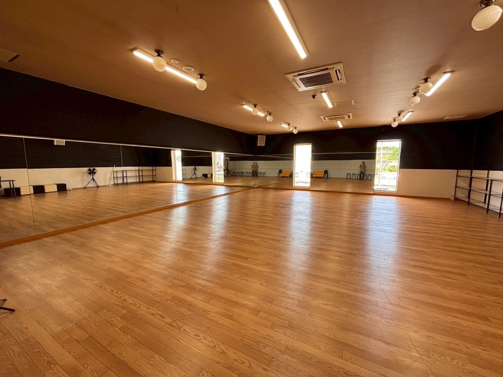 BIG UP↑ DANCE SCHOOL_2枚目