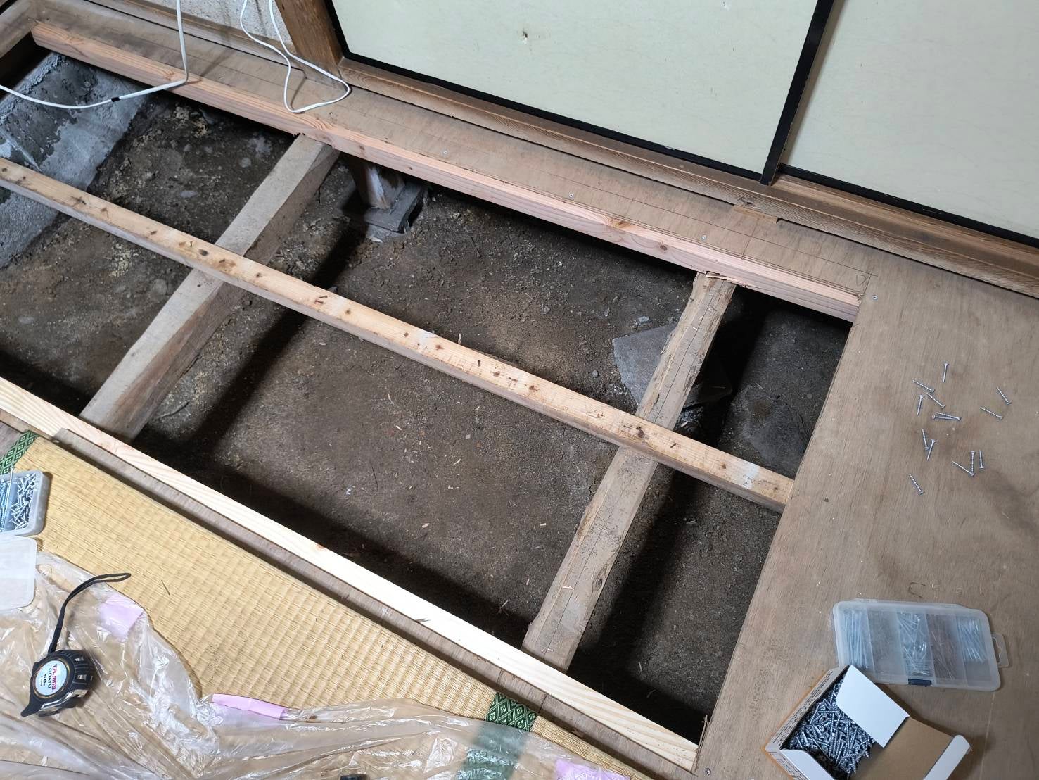 畳下の床が沈む？床補強と張り替えで安心の和室へ【平野区】の写真