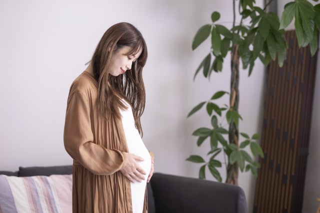 妊娠中の腰・肩の負担に、栄のマタニティ整体という選択の写真