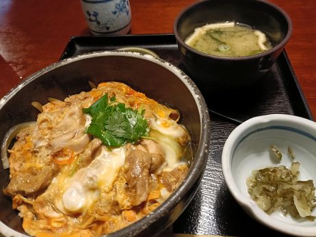 鳥元 麹町店の親子丼の写真