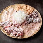 焼肉とみひさ茅場町店のホルモン４種盛り合わせの写真