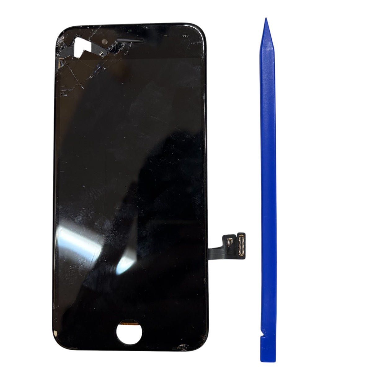 スマホ修理SHOP知花店のiPhoneSE2 液晶交換の写真