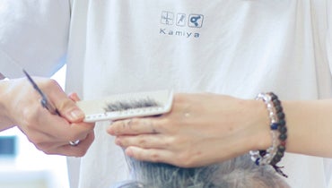 訪問美容　髪やの在宅カット料金の写真