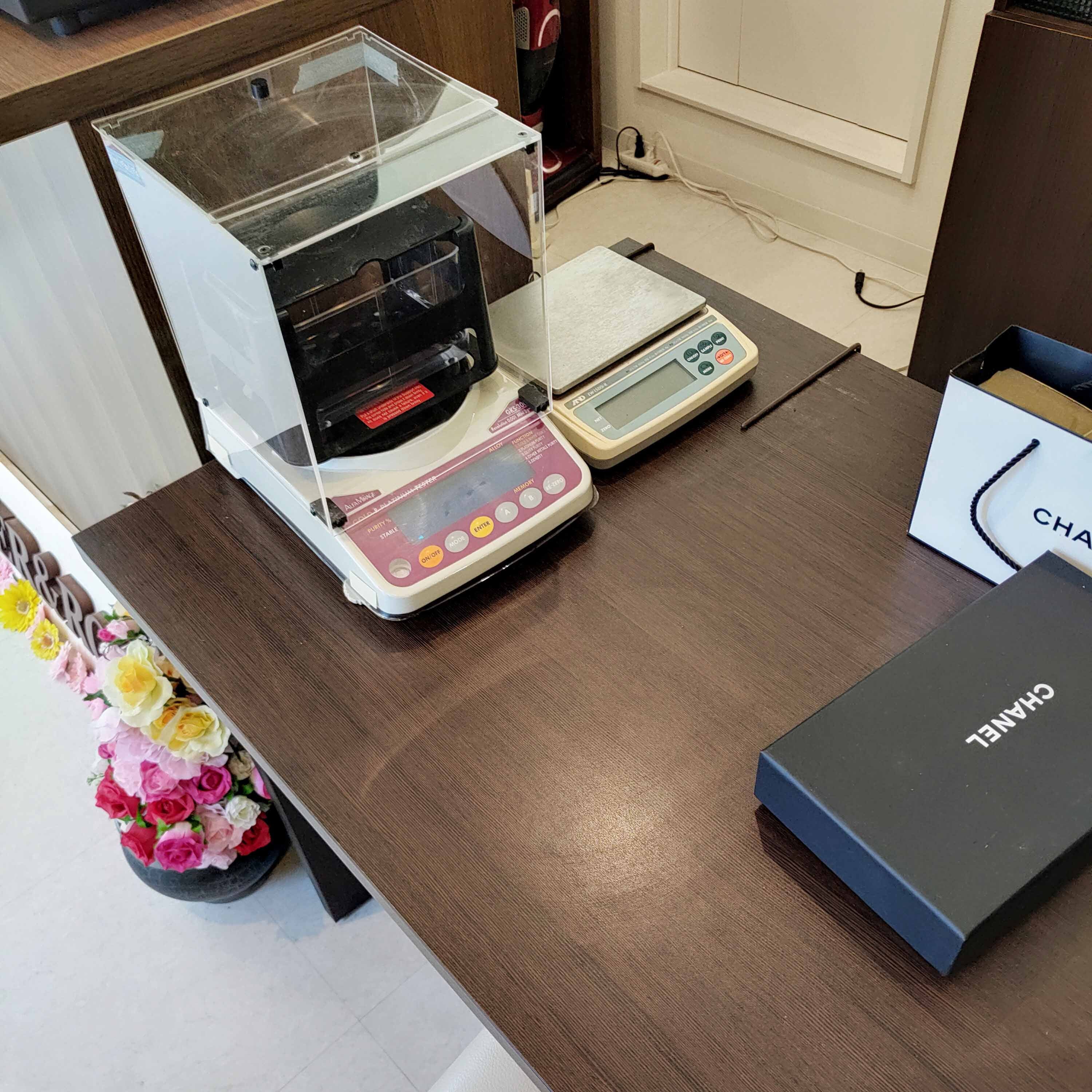 オリバー＆ロゼ ｜上越市・ブランド品・貴金属買取_2枚目