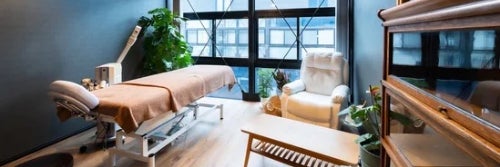 Luxury salon rhythm千葉ニュータウン店