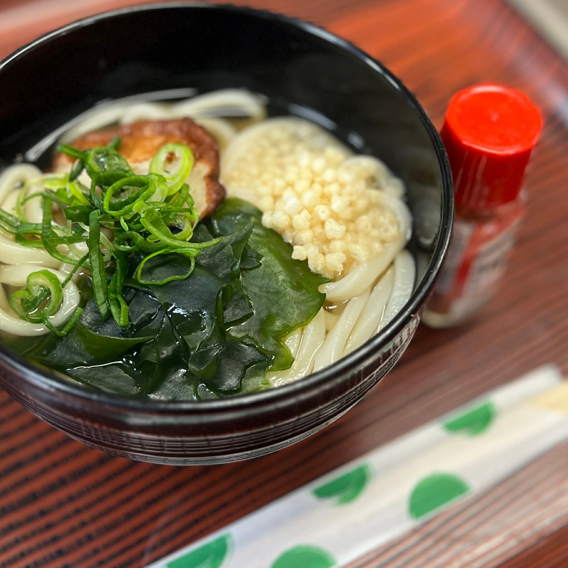 東串良物産館ルピノンの里の自家製さつまあげうどんの写真
