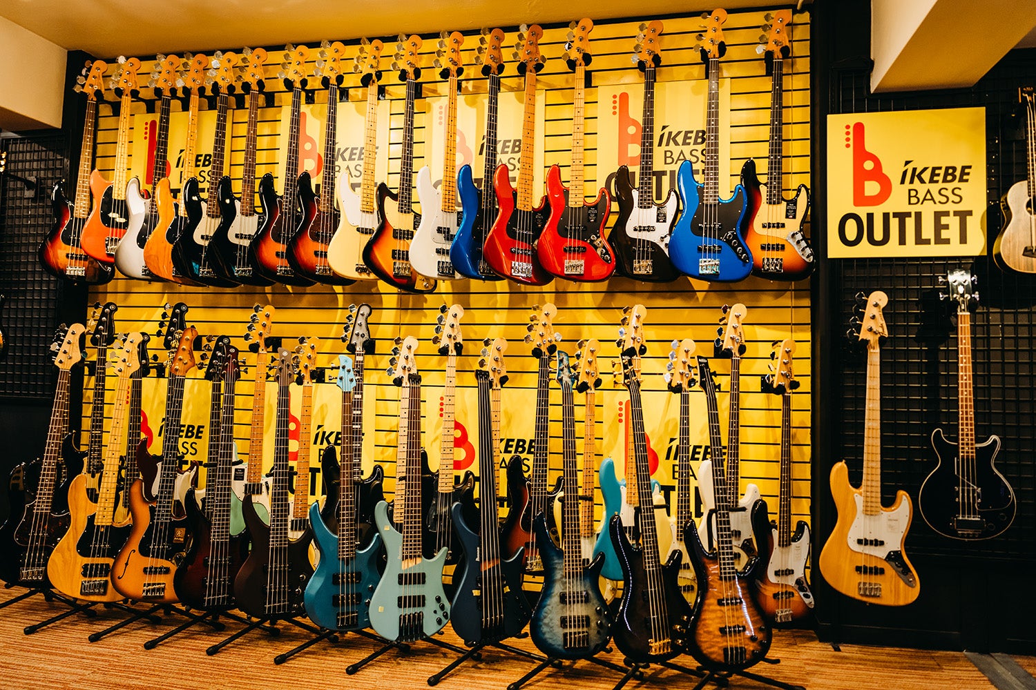 エレキベースアウトレット専門フロア「IKEBE BASS OUTLET」オープン!!の写真_2枚目