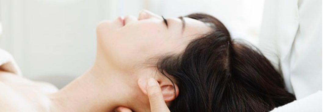 Esthetic Salon  Moncouer