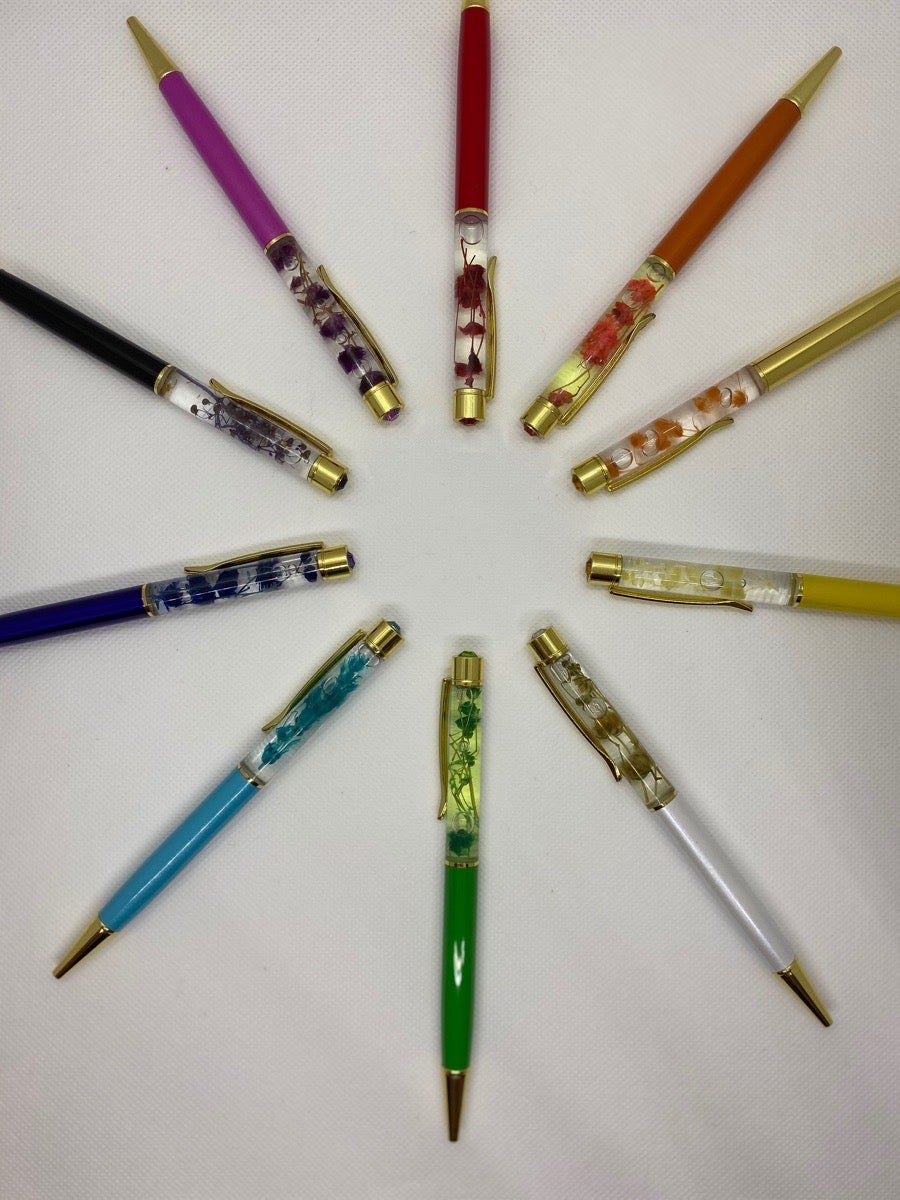 IKARUGAサロンの＜販売＞ハーバリウムボールペンの写真