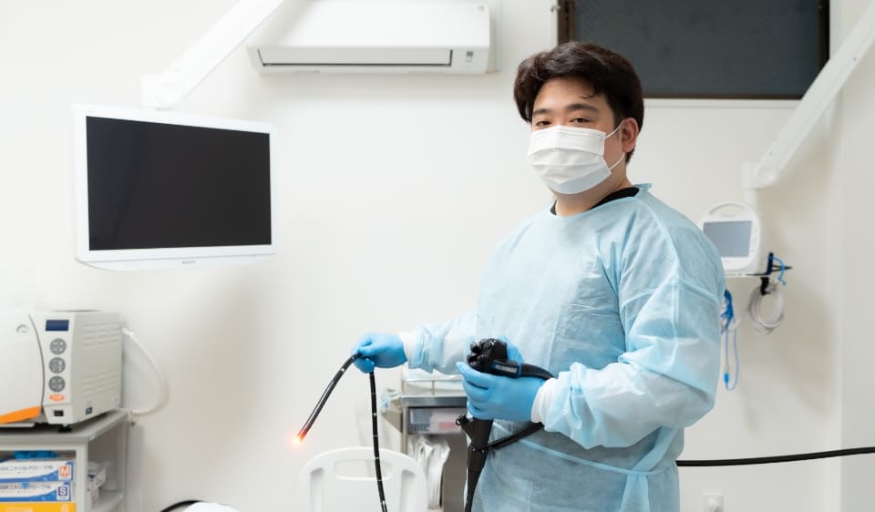 痛みに配慮した胃カメラとAI搭載の大腸カメラの写真
