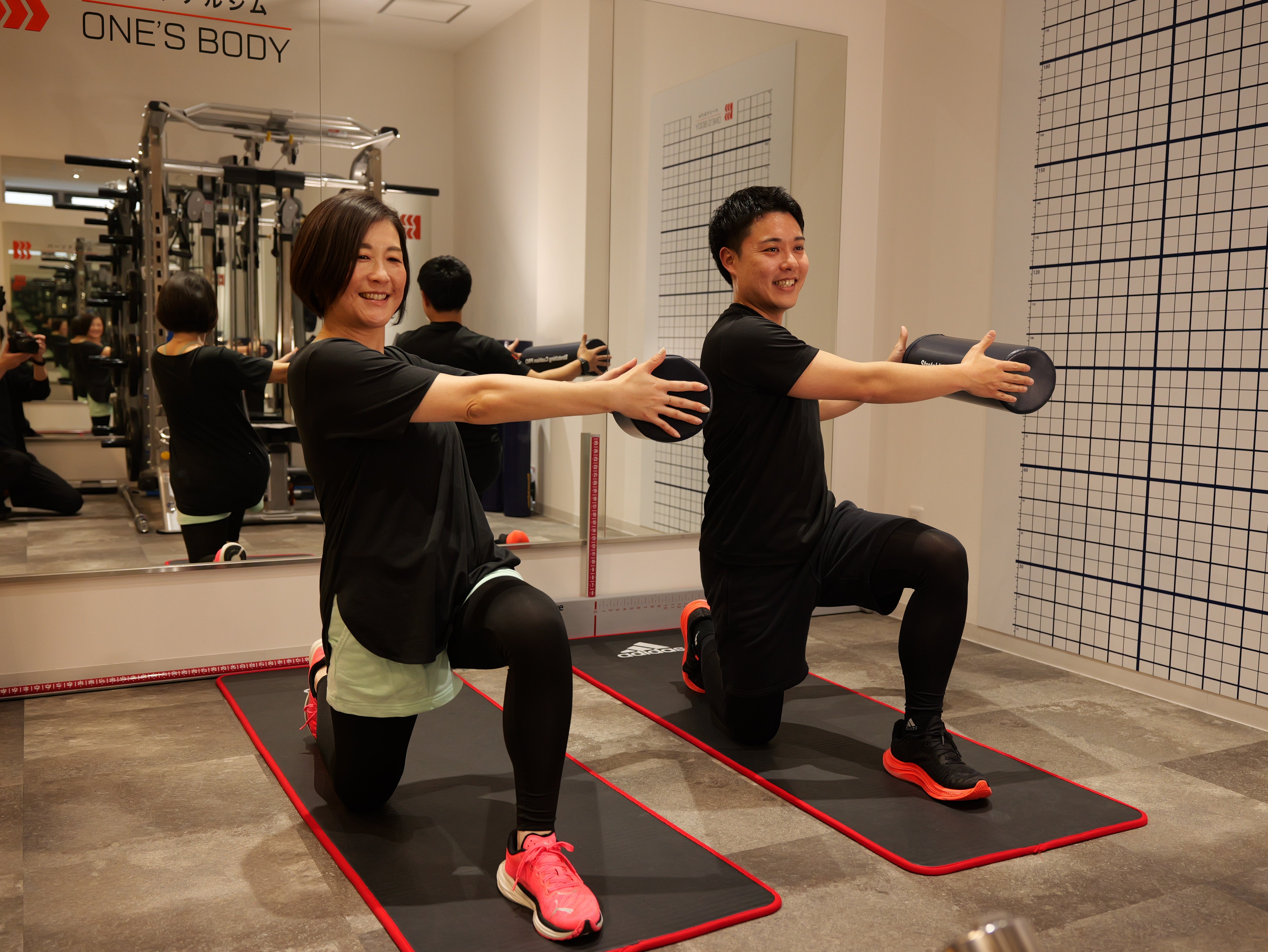 パーソナルジムONE'SBODY　静岡安倍川店のトレーニングセッションの写真