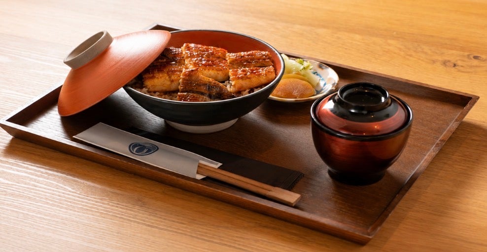 炭焼うなぎ茶屋 旅する象のうな丼【並】(吸物 香の物/付) -Grilled eel rice bowl- Namiの写真