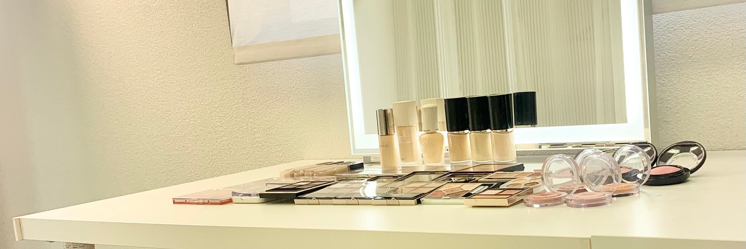 Make up room