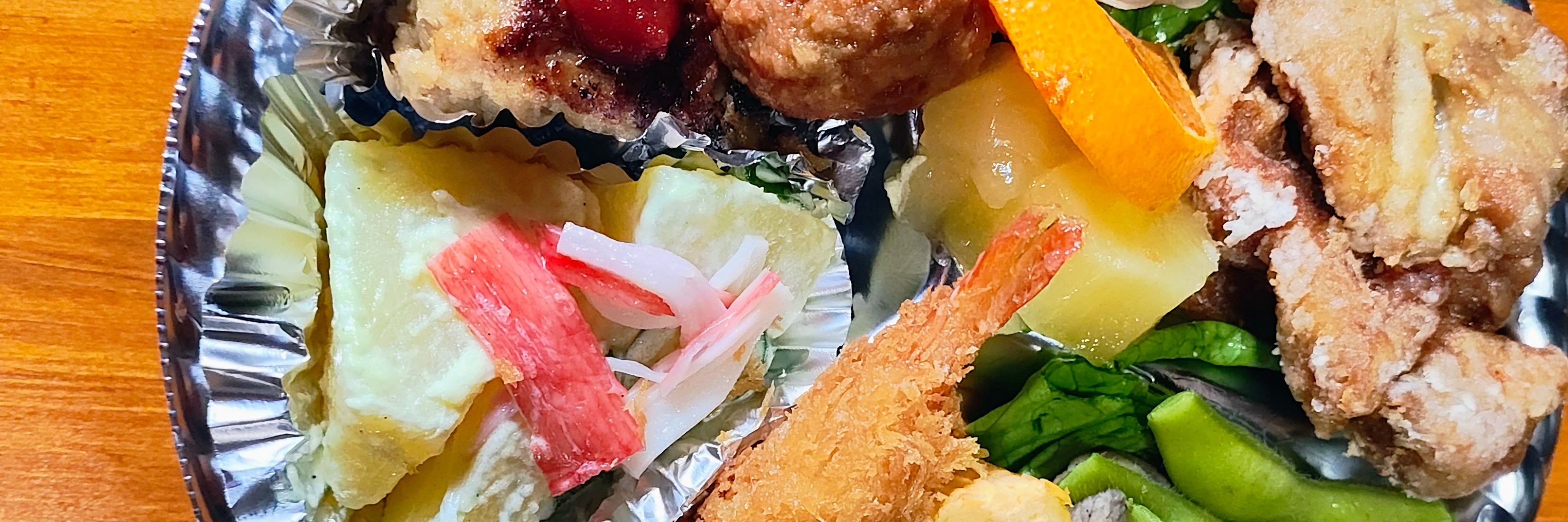 おにぎり、にぎって