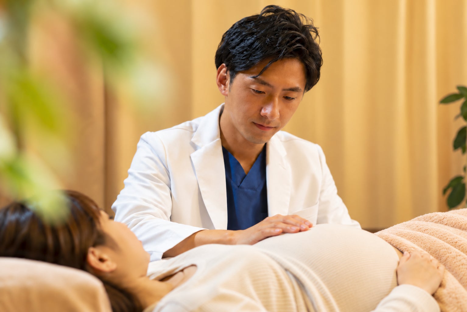 ワンダー鍼灸整骨院・漢方薬店の逆子鍼灸施術の写真