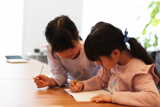 お子様連れ大歓迎◎無料のお預かりサービスを実施の写真