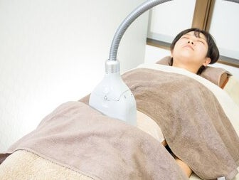 ボディラインにアプローチ！話題の脂肪冷却ケアの写真