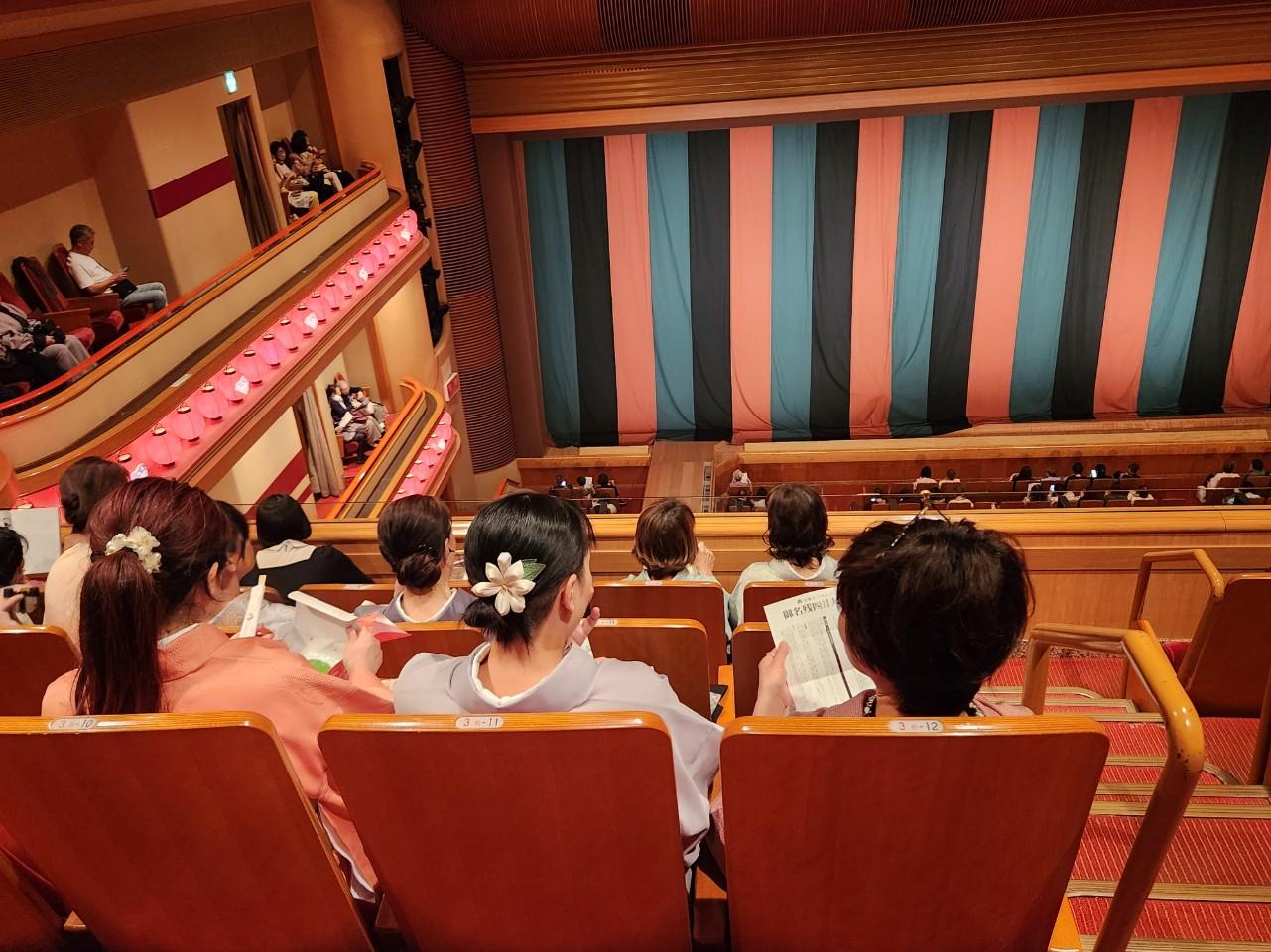 きものdeお出かけ　大阪松竹座4月歌舞伎【なんば校】の写真