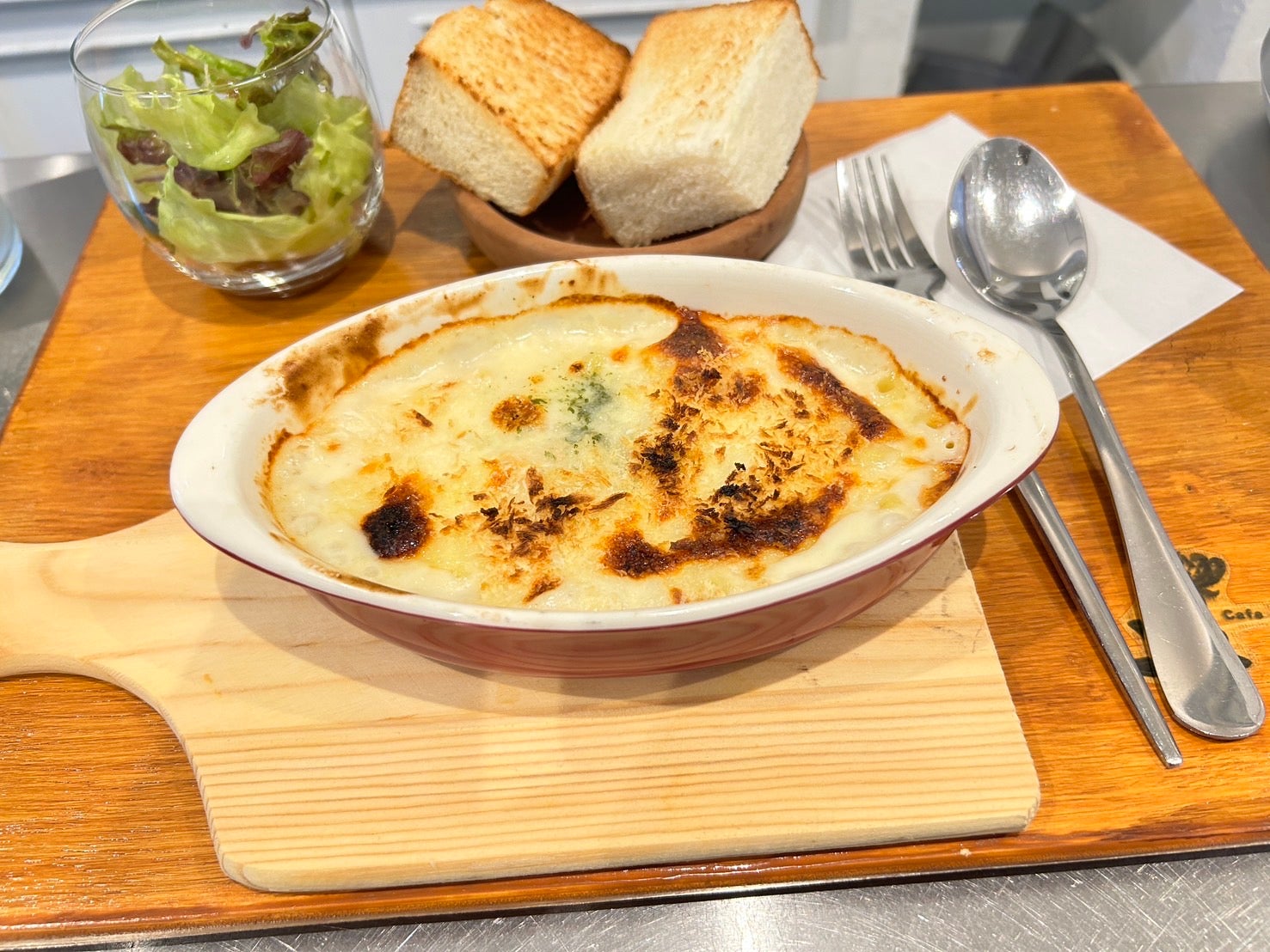 cafe gallery銀色のグラタンセットの写真