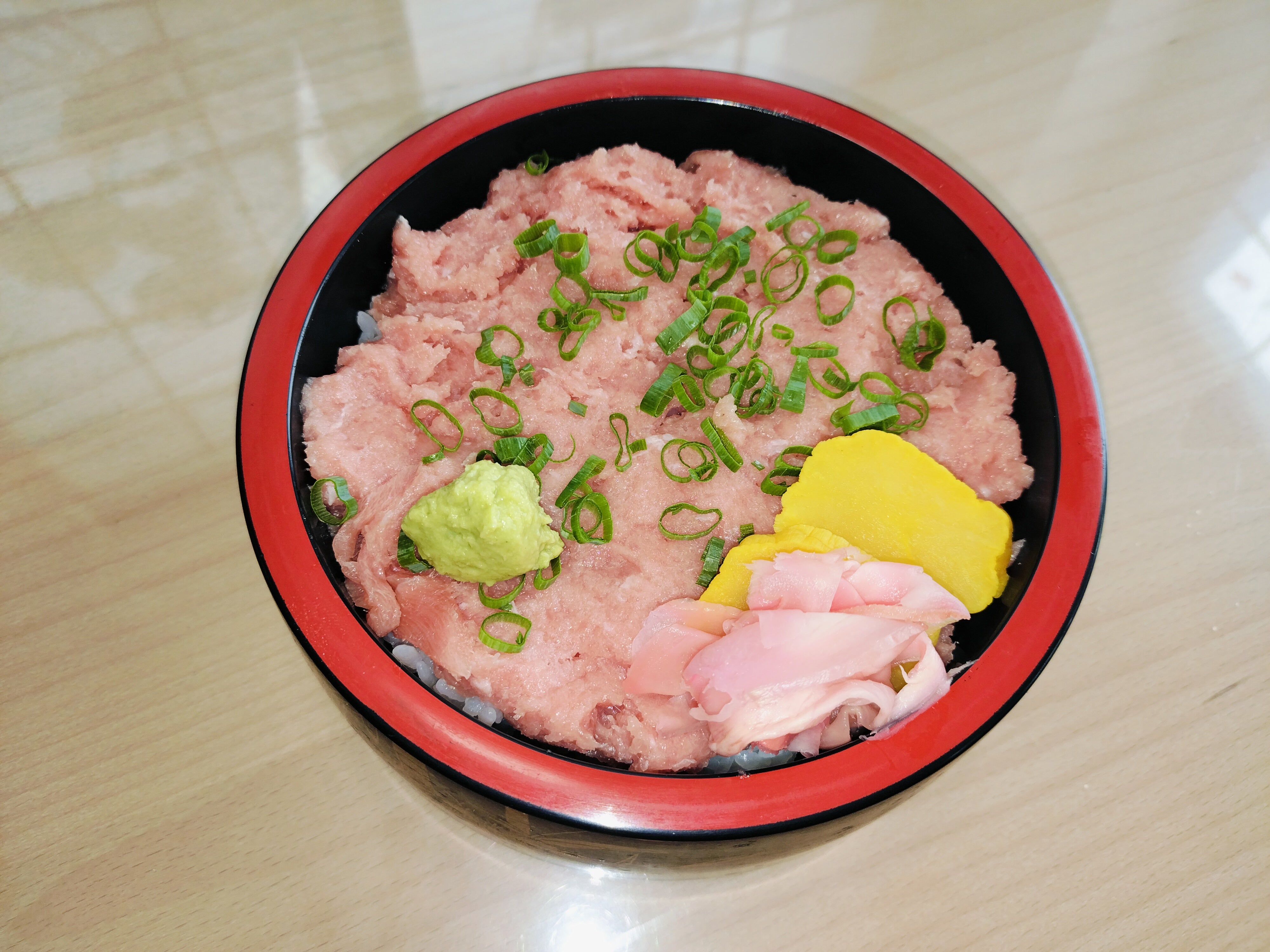竹寿司のねぎとろ丼の写真