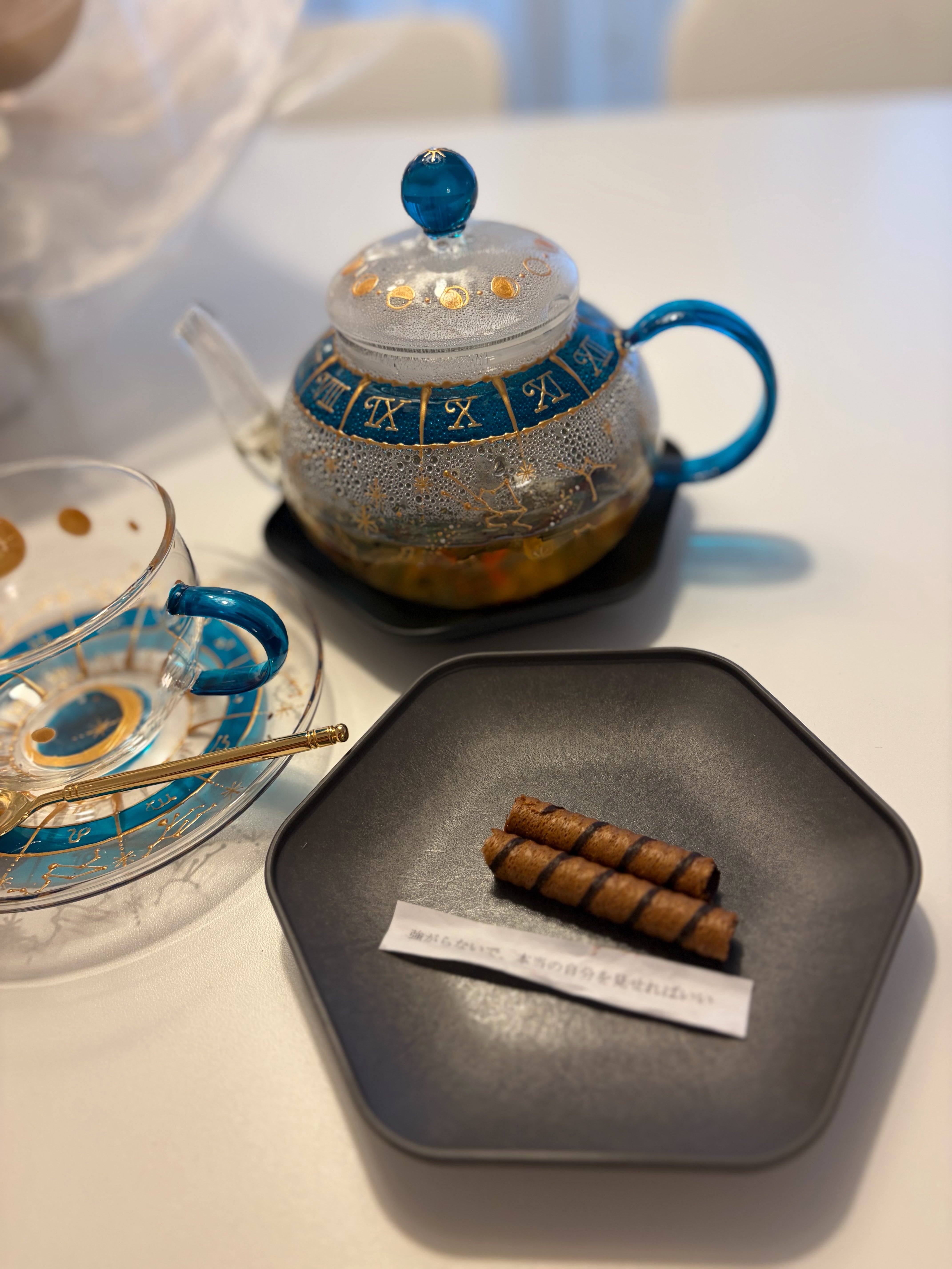 占いのできるカフェTOTONOUのオーガニックハーブティの写真