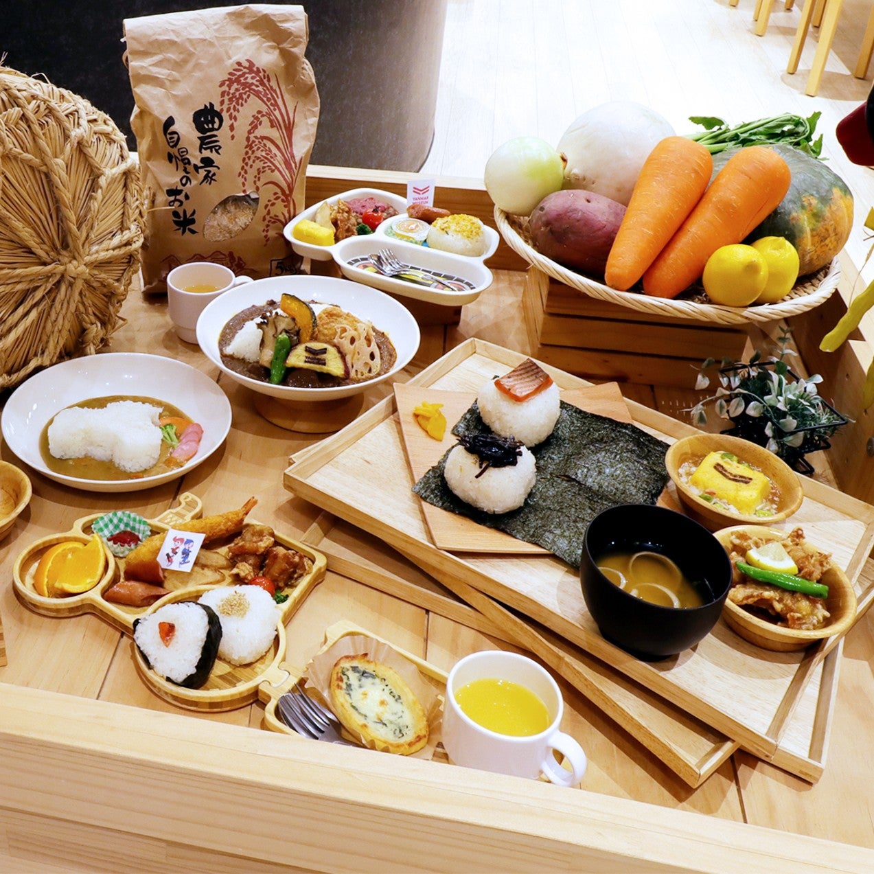 Premium Marche BIWAKO_1枚目